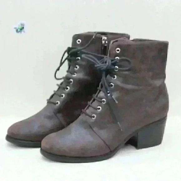 Chaos & Harmony Women's Brown Distressed Leather Lace Up Booties Size US 7/EU 38 - Picture 1 of 11